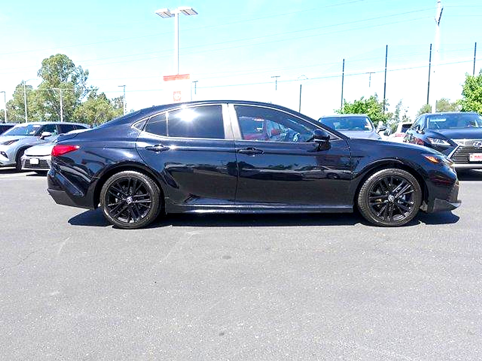Certified 2025 Toyota Camry SE w/ Multimedia Upgrade Package FWD video 2