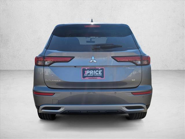 Used 2023 Mitsubishi Outlander SE image 5