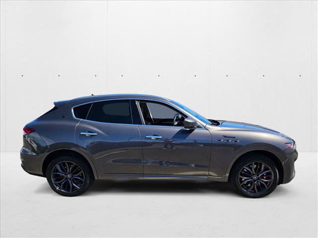 Used 2022 Maserati Levante Modena image 4