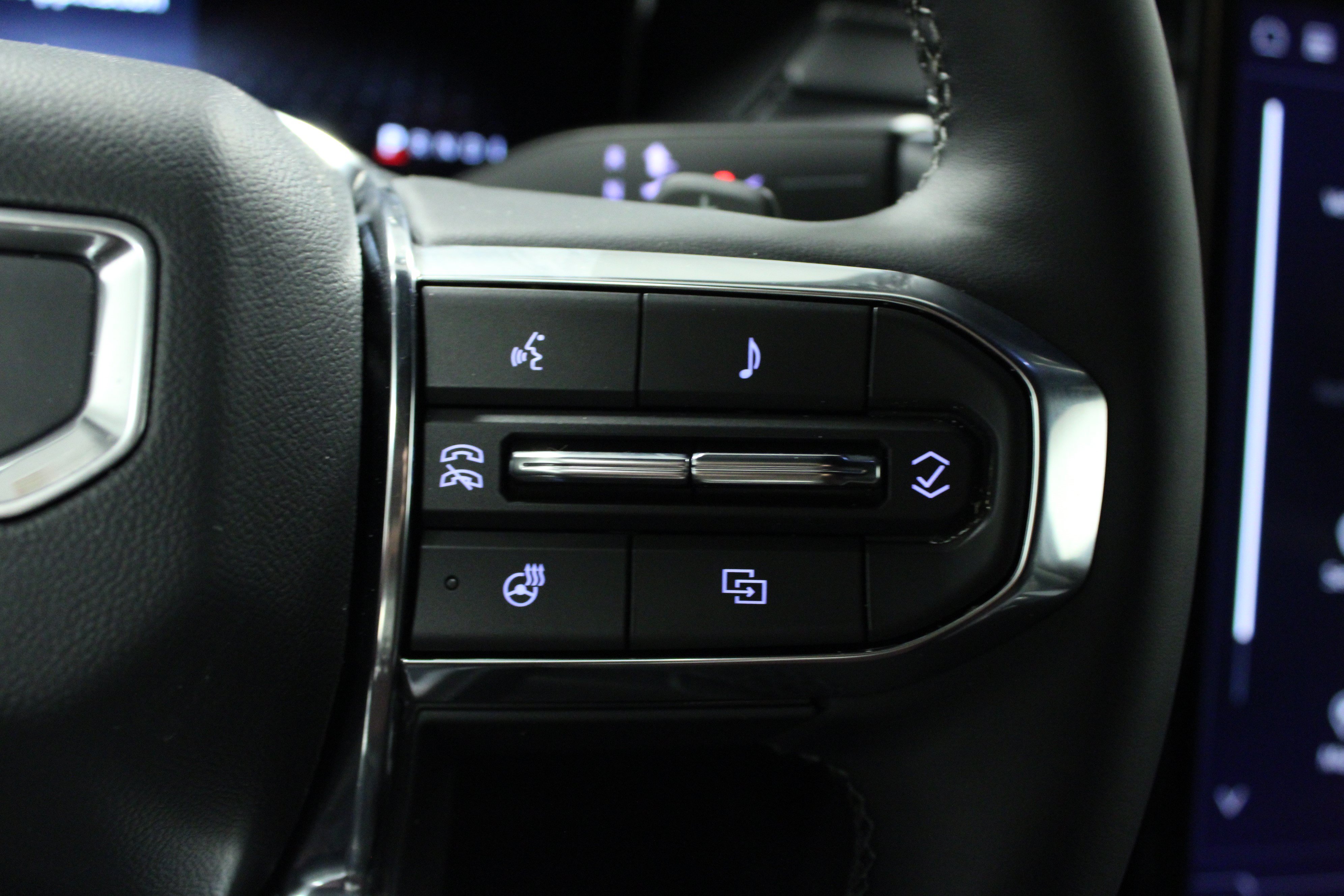 New 2025 GMC Acadia Elevation FWD image 22