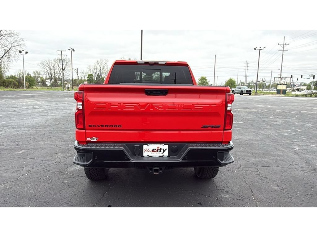 Used 2025 Chevrolet Silverado 1500 ZR2 w/ Technology Package AWD/4WD image 6