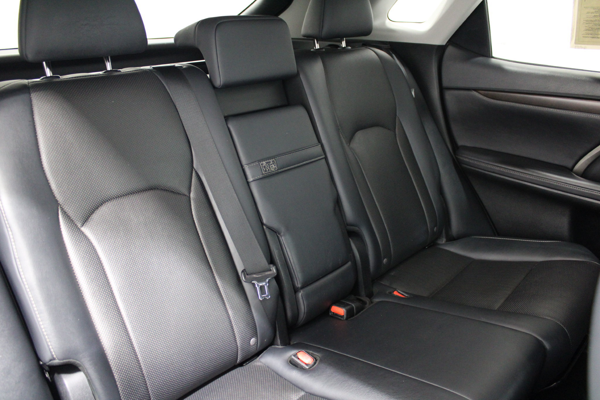 Used 2020 Lexus RX 350 AWD w/ Premium Package image 23