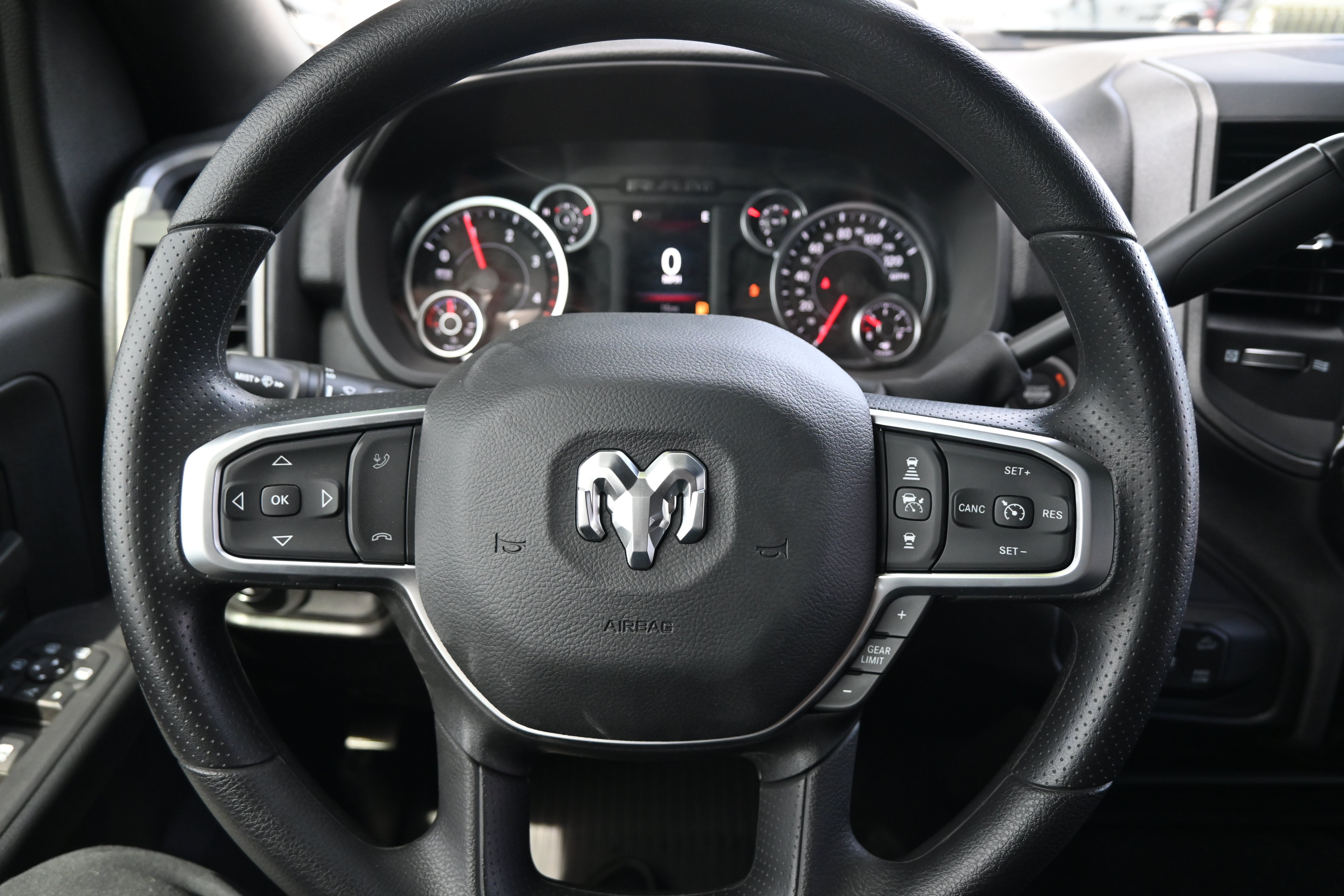 New 2026 RAM 2500 Warlock AWD/4WD image 17