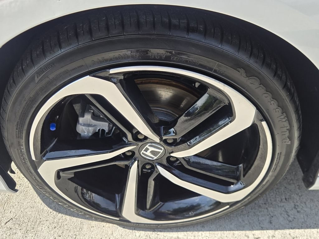 Used 2020 Honda Accord Sport image 9