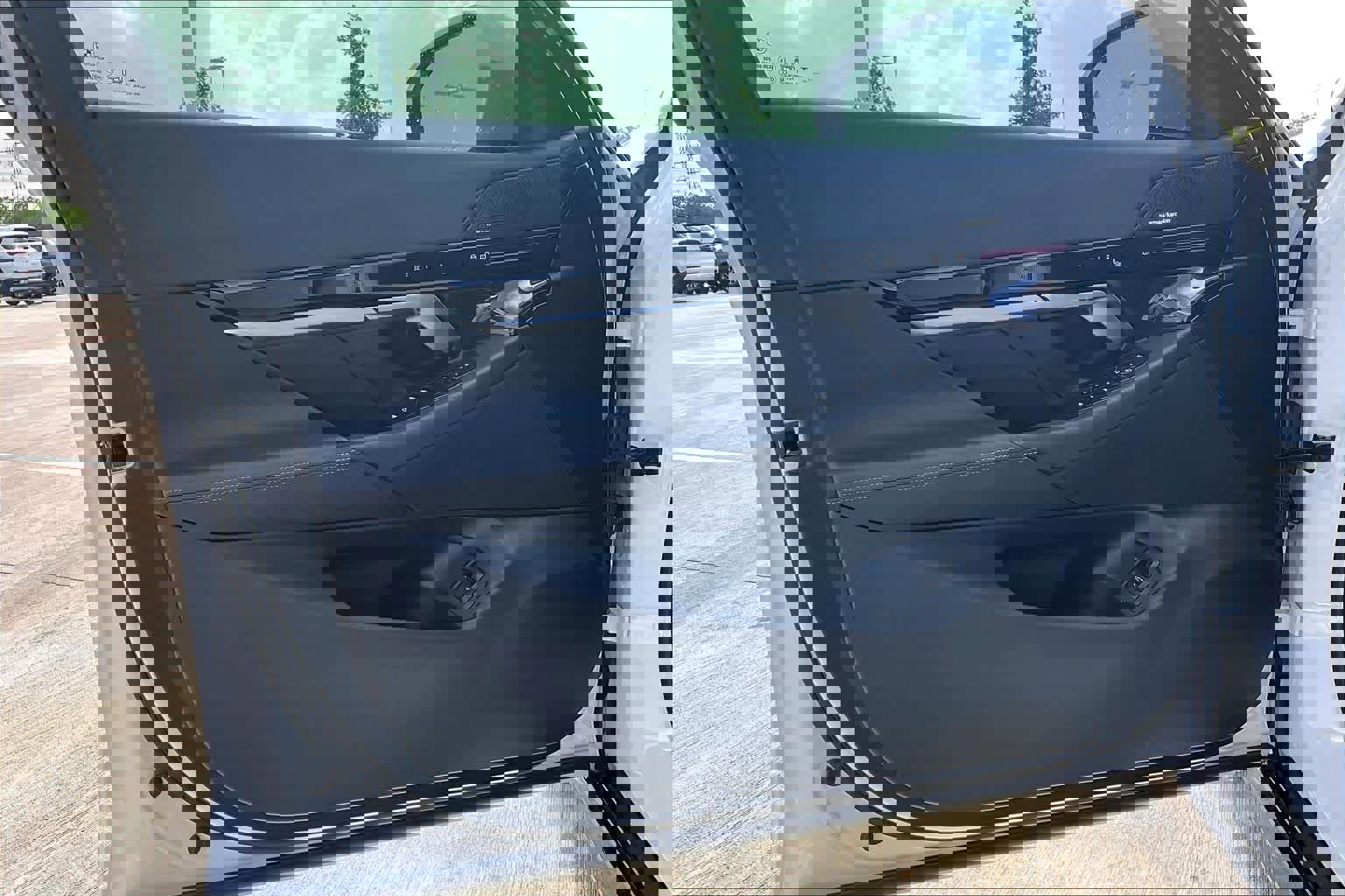 Used 2024 BMW 530i w/ M Sport Package image 19