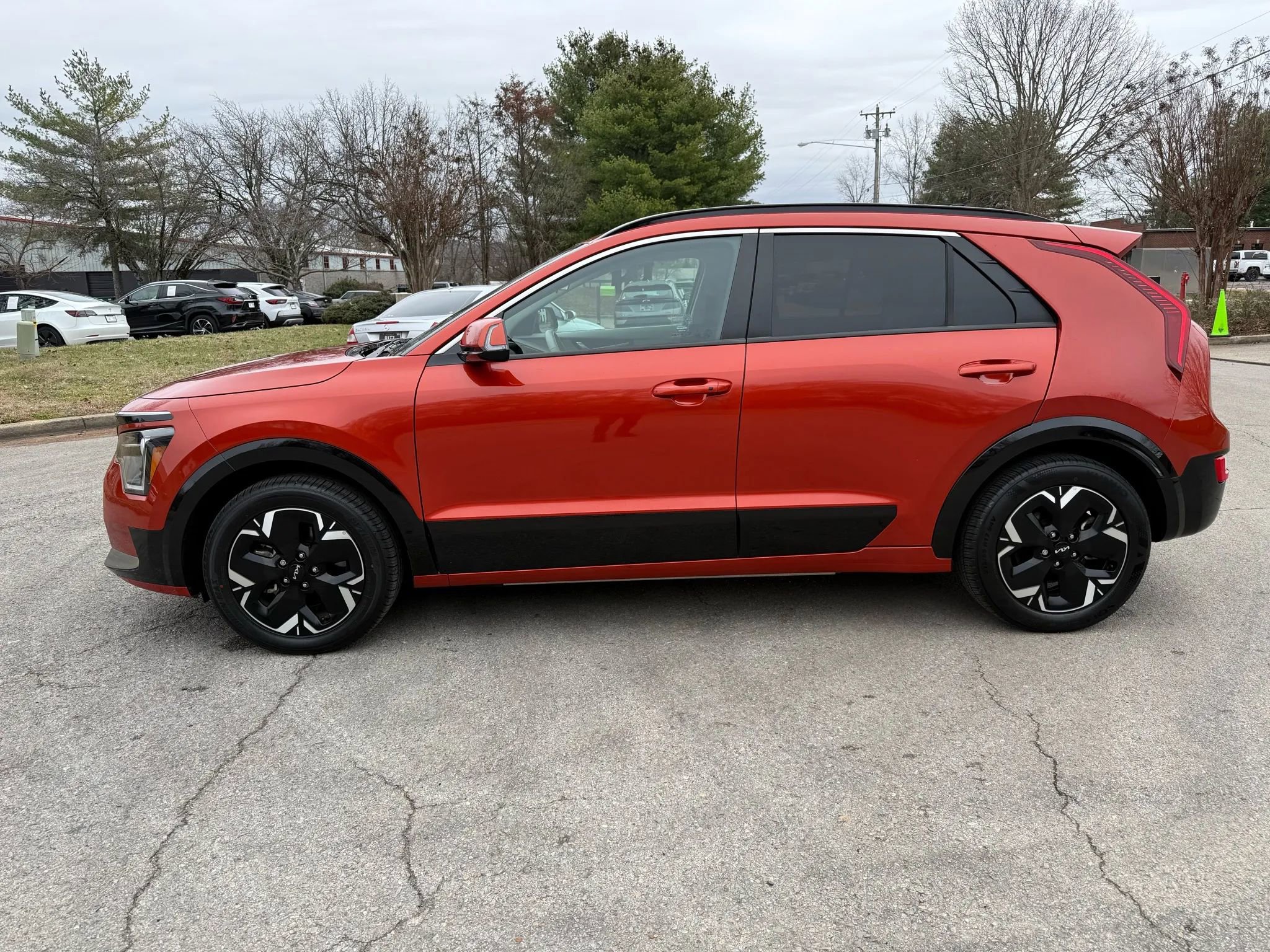 Used 2023 Kia Niro Wind w/ Wind Preserve Package image 6
