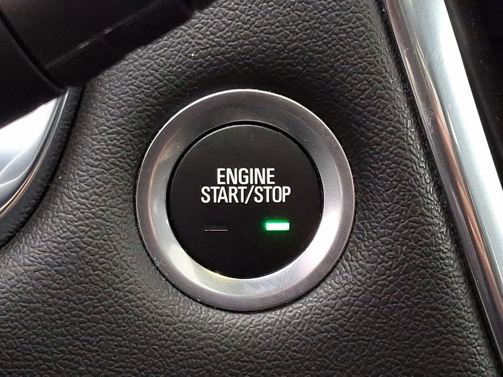 Used 2023 Chevrolet Traverse LT w/ LT Premium Package image 27