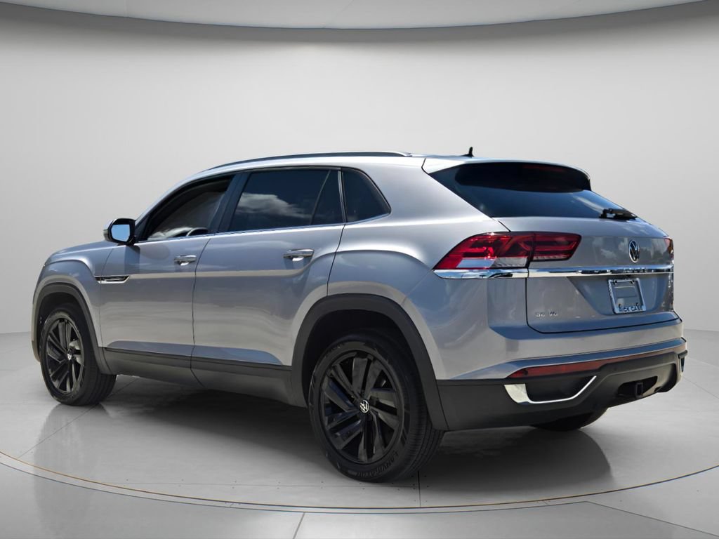 Certified 2022 Volkswagen Atlas Cross Sport SE FWD image 4