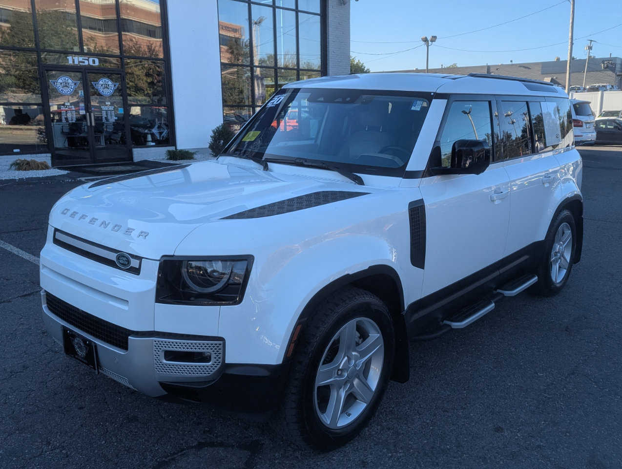 Used 2020 Land Rover Defender 110 HSE image 2