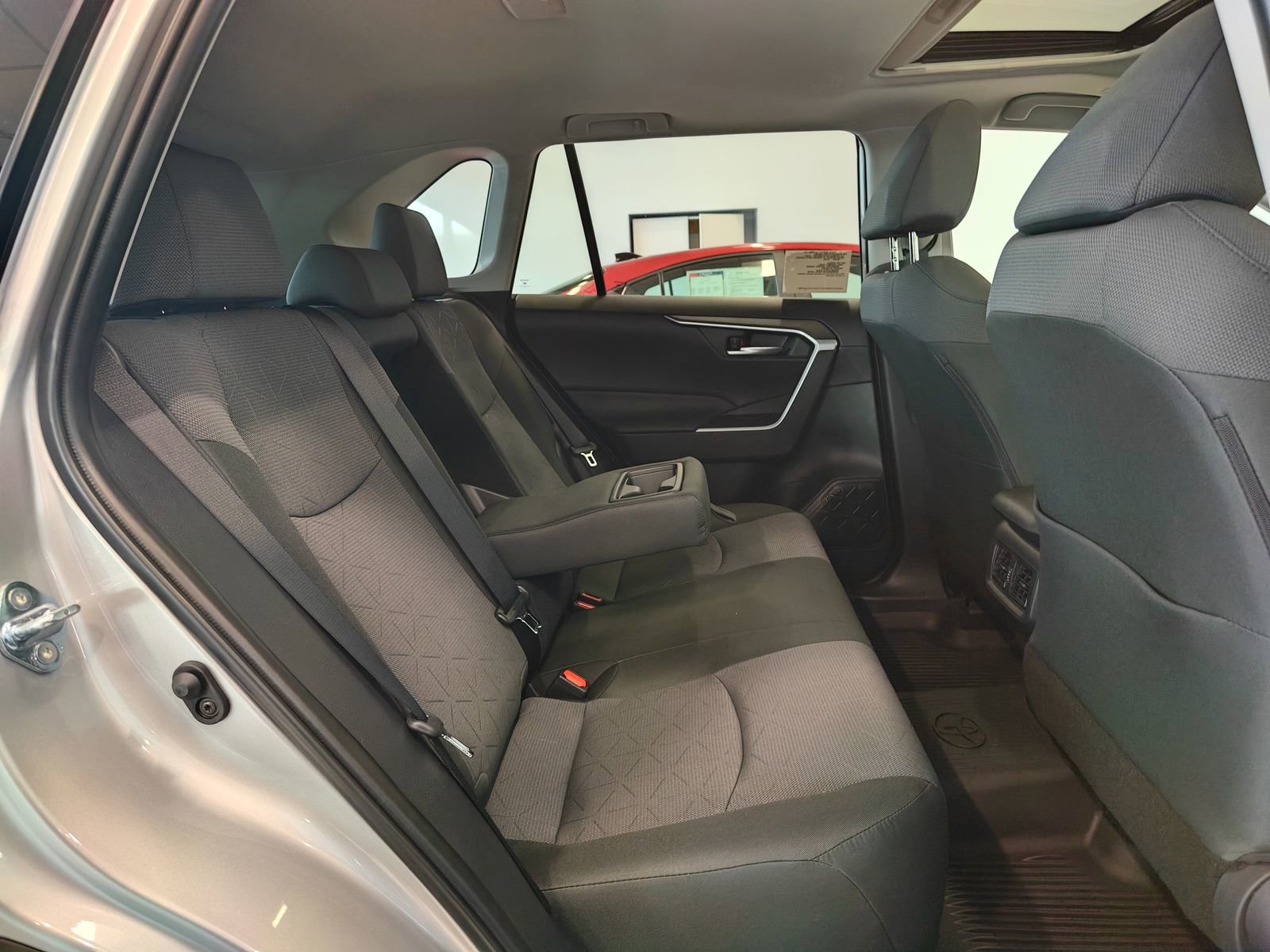 New 2025 Toyota RAV4 XLE w/ Convenience Package image 19