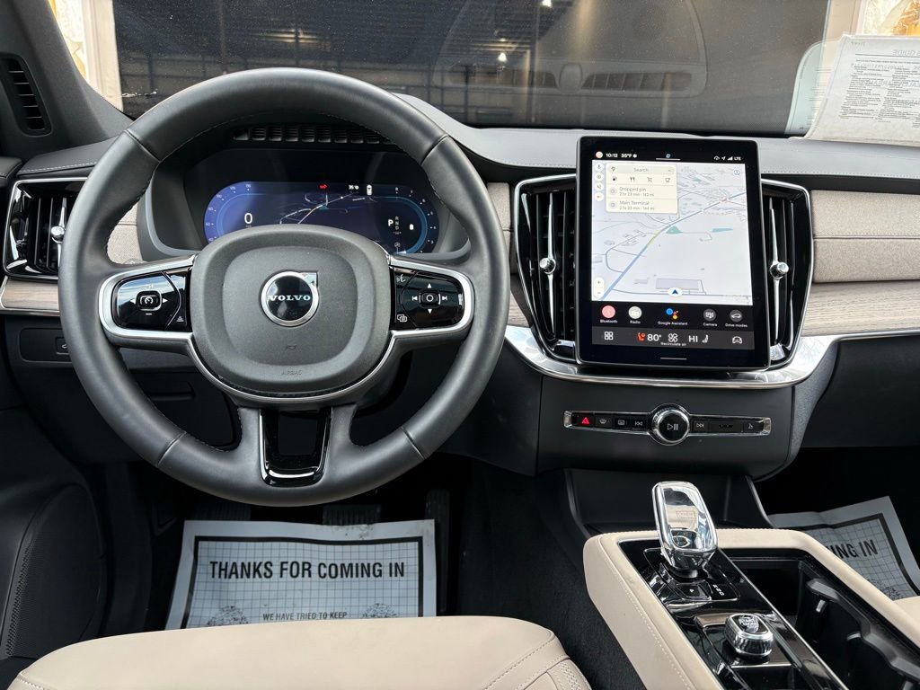 Used 2025 Volvo XC90 B6 Plus image 27