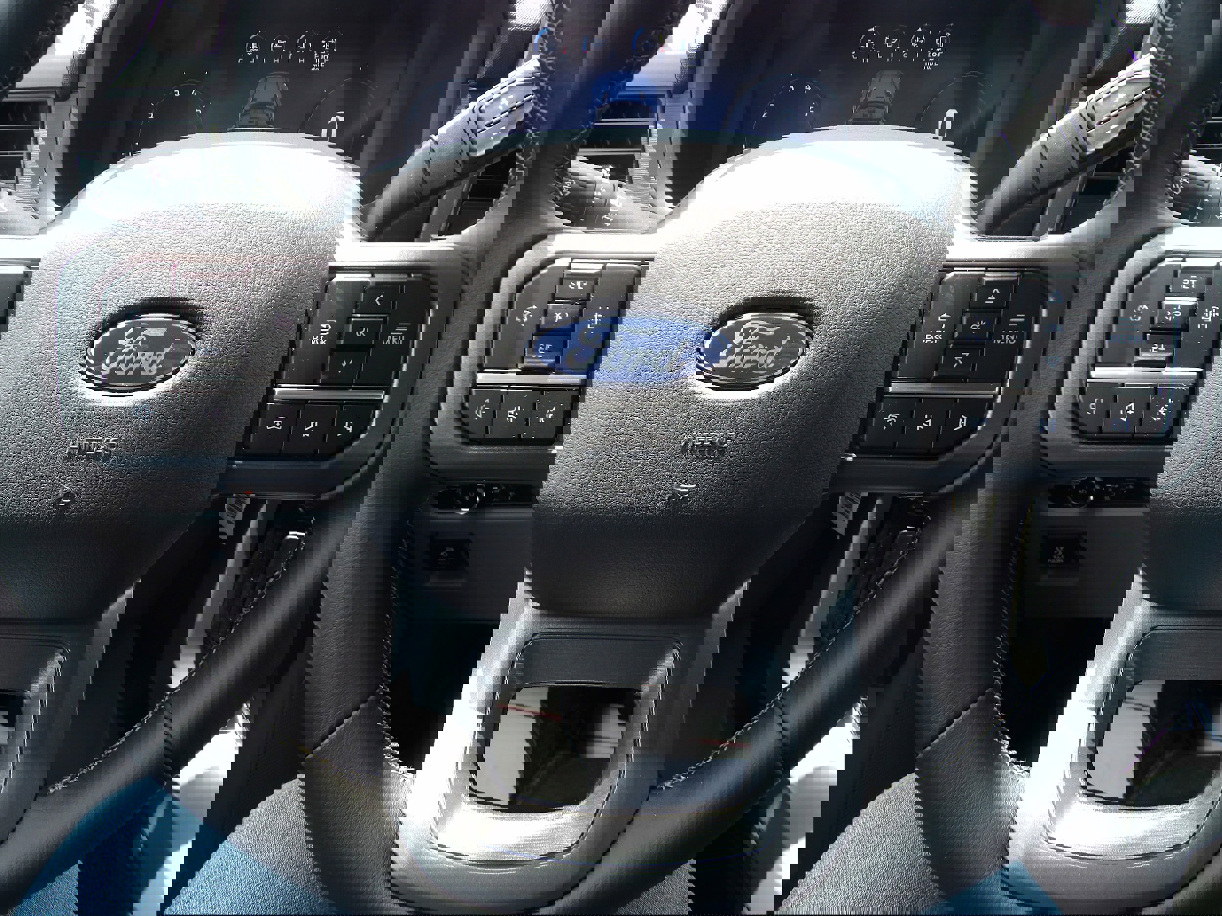 New 2024 Ford F150 XLT w/ Mobile Office Package image 18