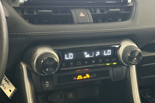 Certified 2024 Toyota RAV4 LE AWD/4WD image 25