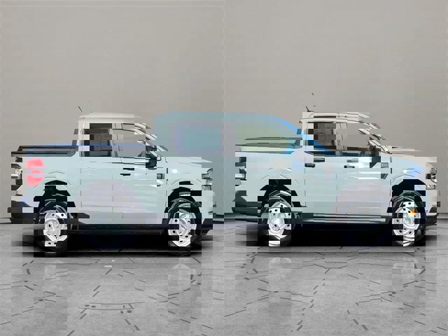 Certified 2023 Ford Maverick XL image 12