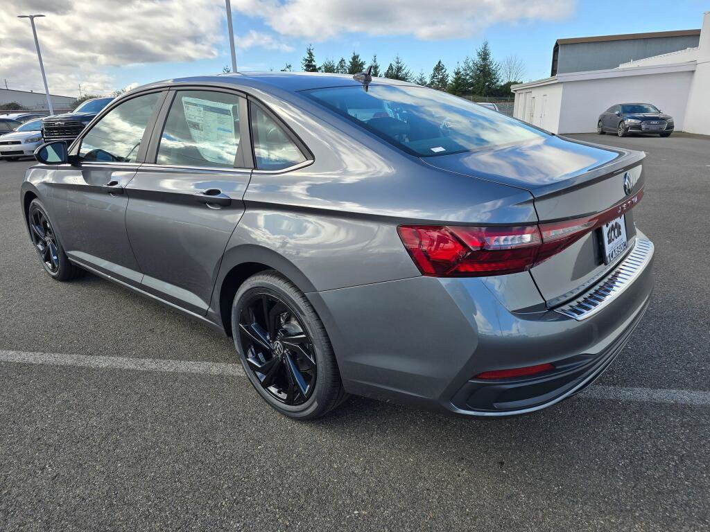 New 2026 Volkswagen Jetta SE FWD image 5