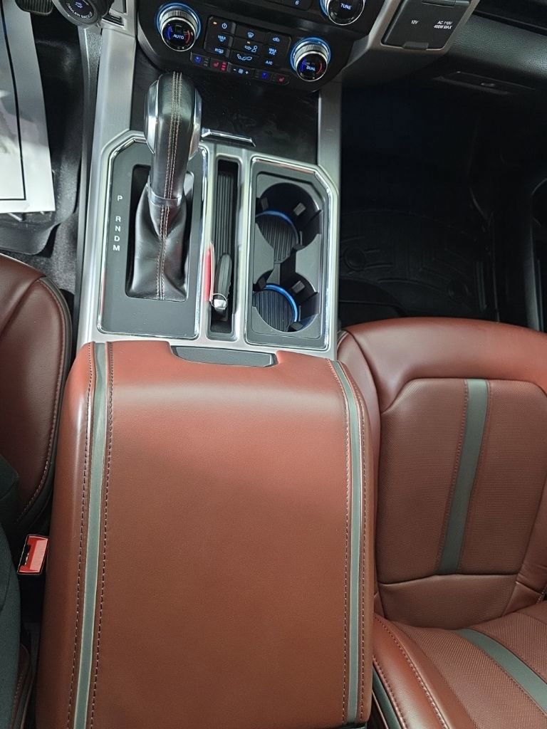 Used 2019 Ford F150 Platinum w/ Max Trailer Tow Package image 24