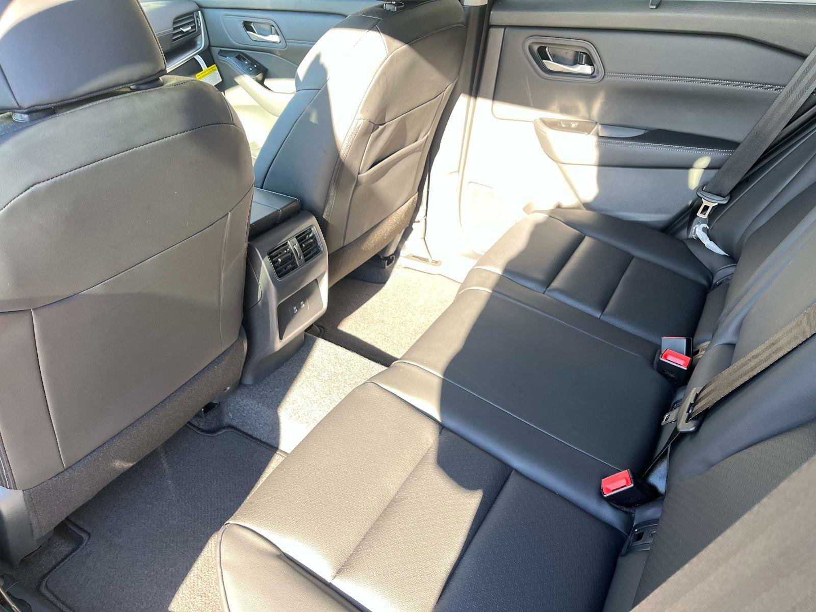 New 2026 Nissan Rogue SV w/ SV Premium Package image 14