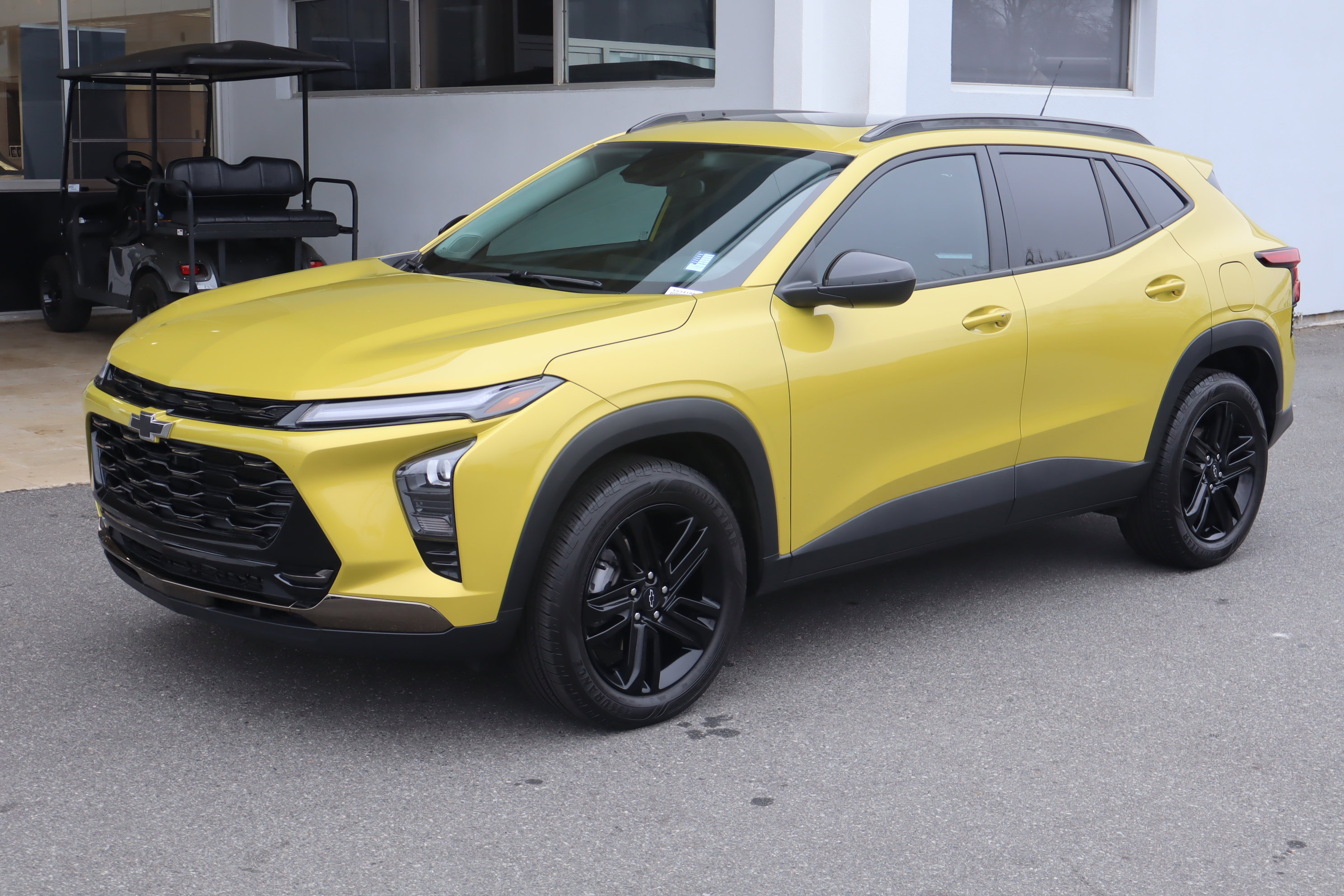 Certified 2024 Chevrolet Trax ACTIV w/ Sunroof Package image 5