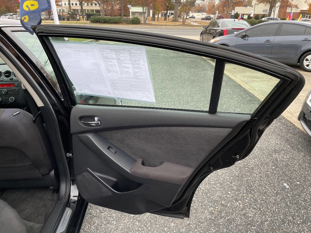 Used 2011 Nissan Altima 2.5 S image 22