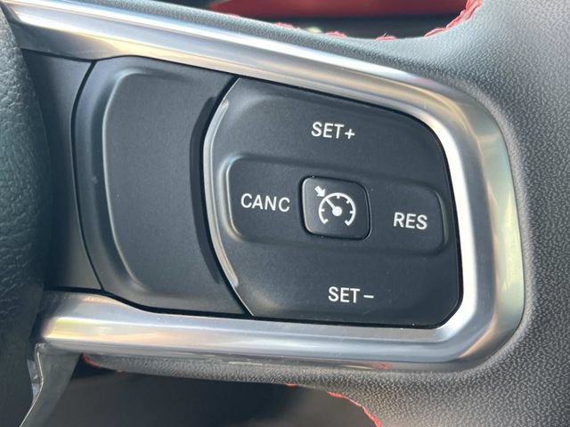 Used 2023 Jeep Gladiator Rubicon w/ Cold Weather Group AWD/4WD image 34