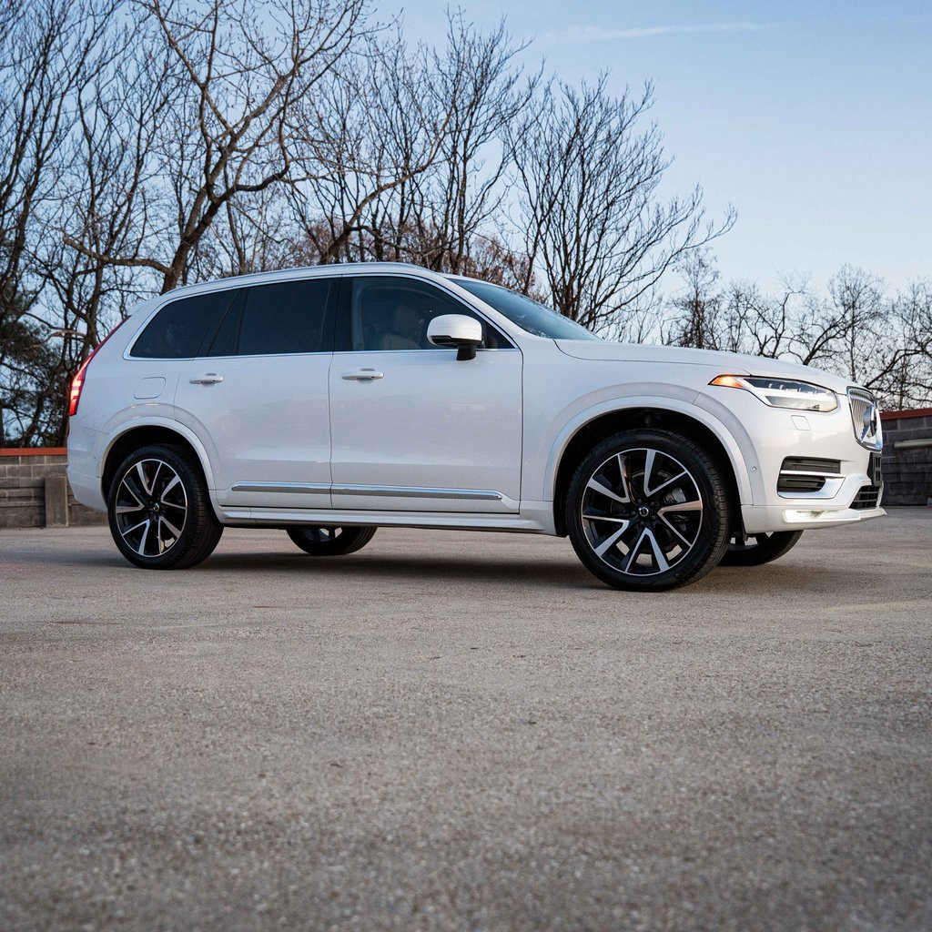 Certified 2025 Volvo XC90 B5 Plus image 7