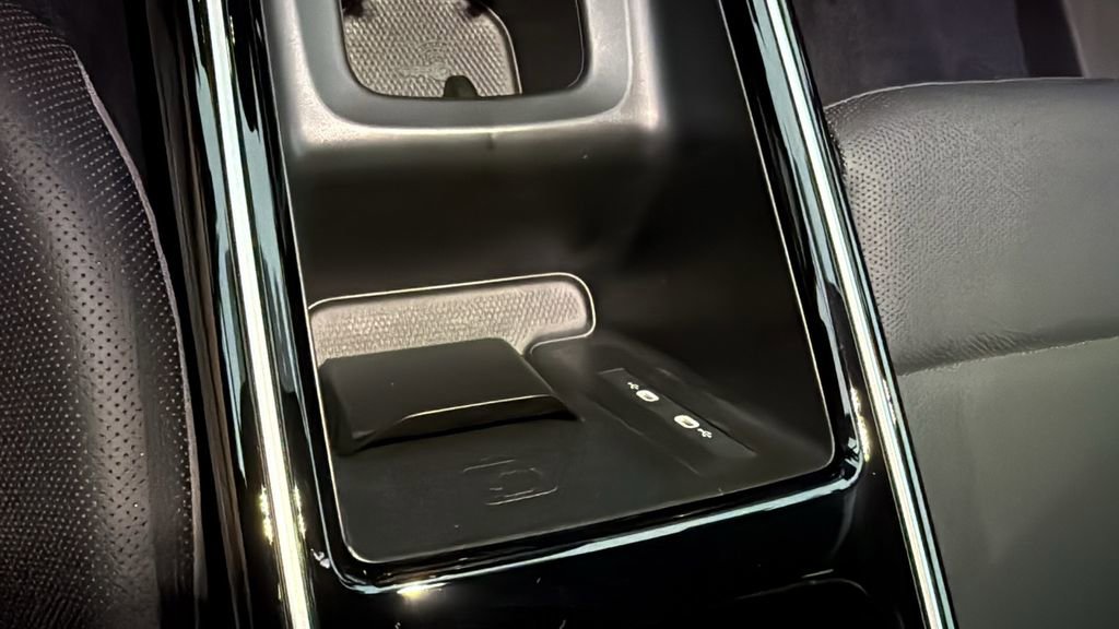 New 2026 Volkswagen ID.4 Pro S AWD/4WD image 17
