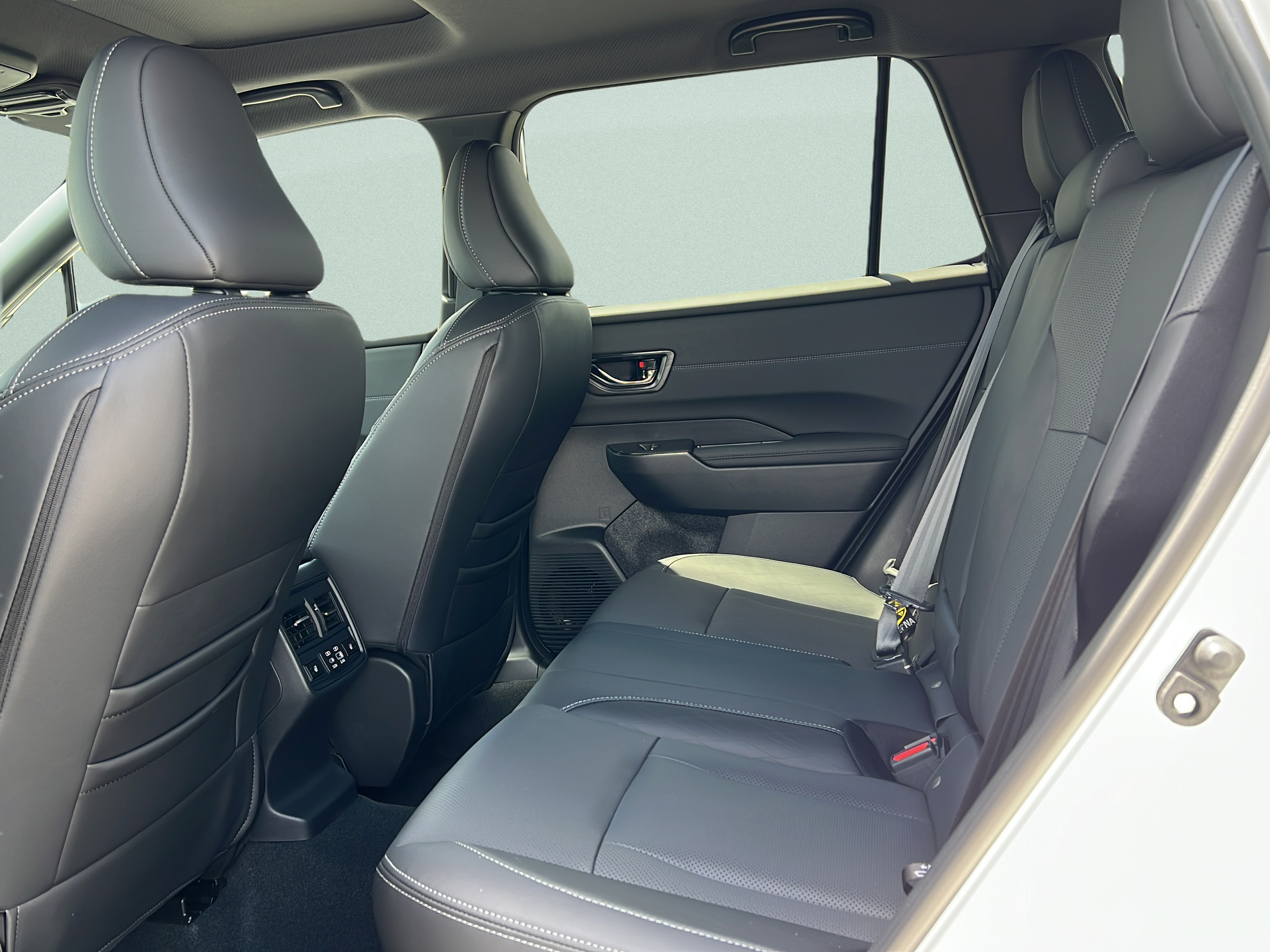 New 2026 Subaru Outback Touring AWD/4WD image 9