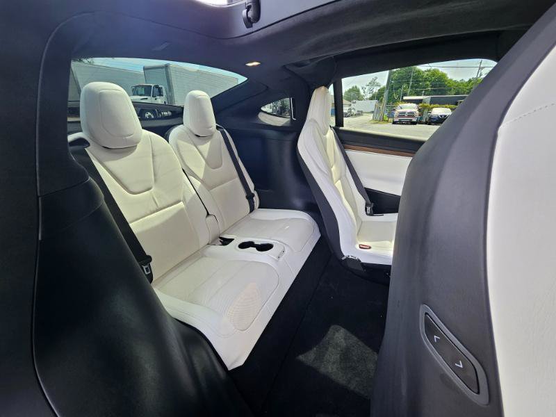 Used 2022 Tesla Model X AWD/4WD image 73