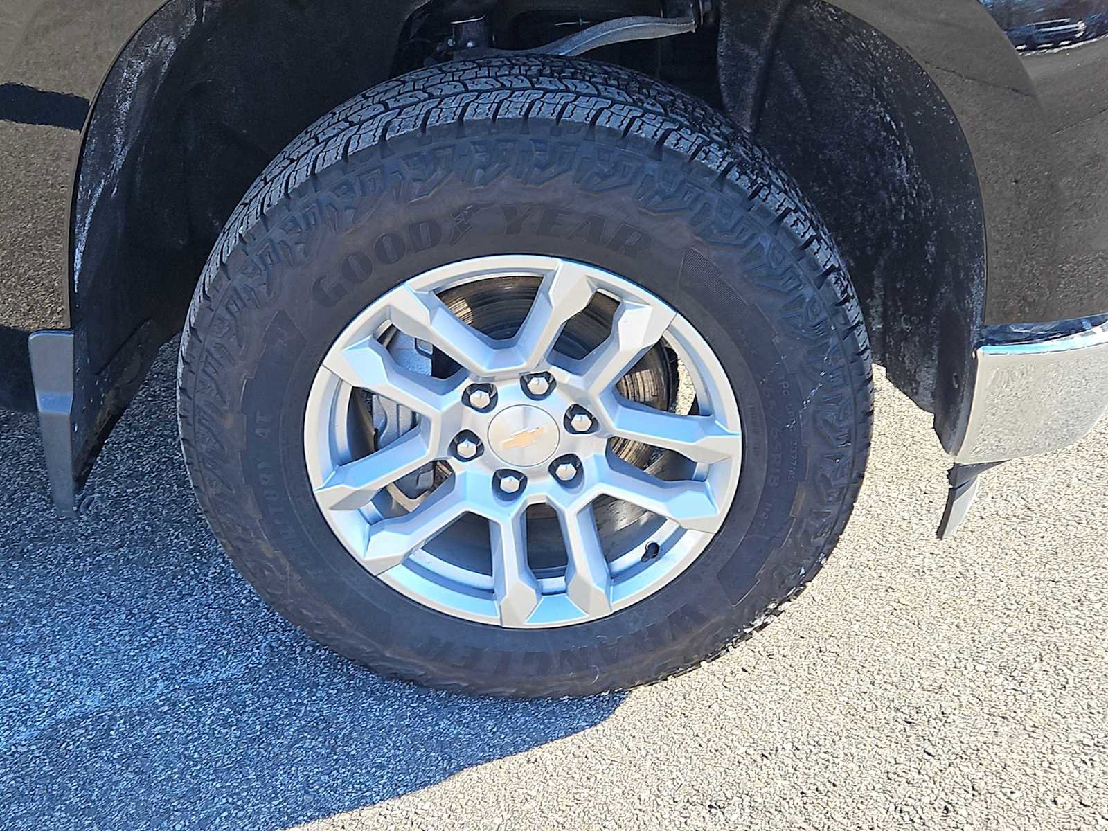 Used 2023 Chevrolet Silverado 1500 LT w/ Z71 Off-Road Package image 10