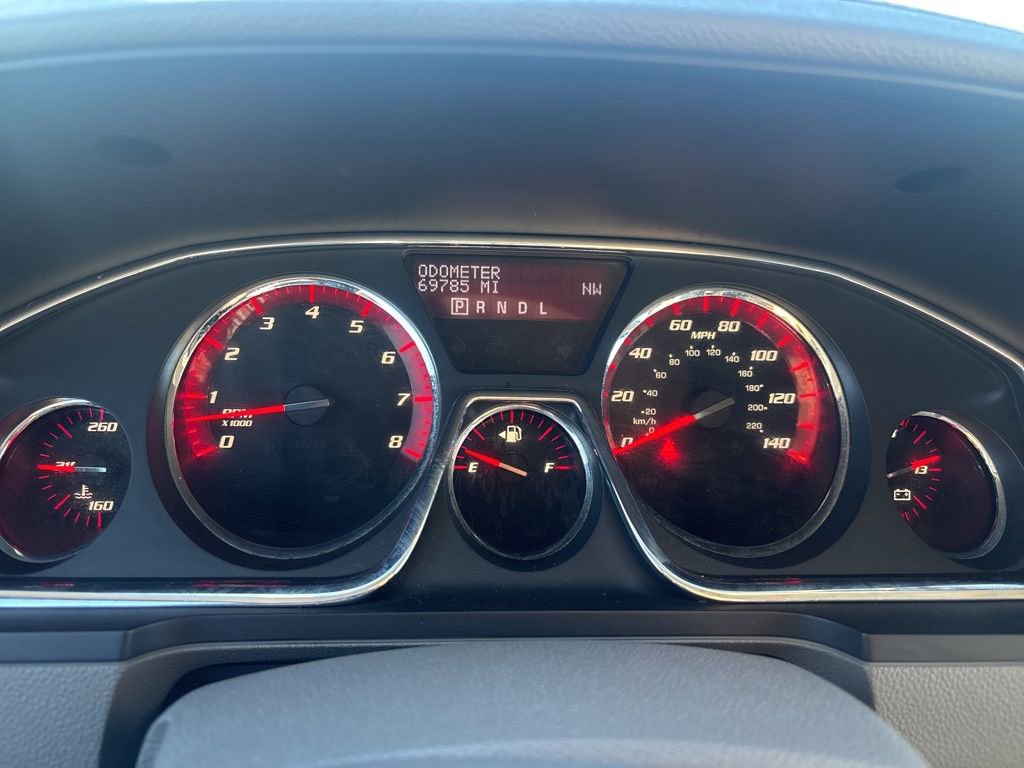 Used 2015 GMC Acadia SLE image 24