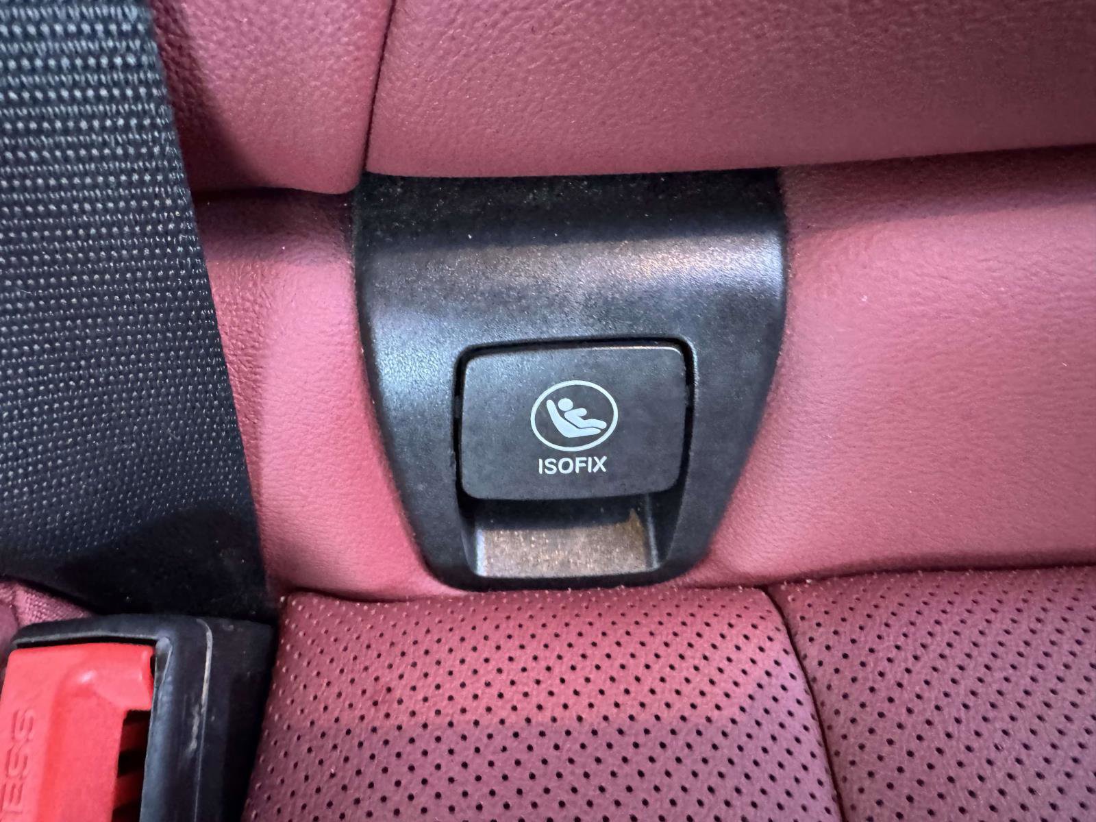 Used 2024 BMW X3 xDrive30i w/ Premium Package image 21