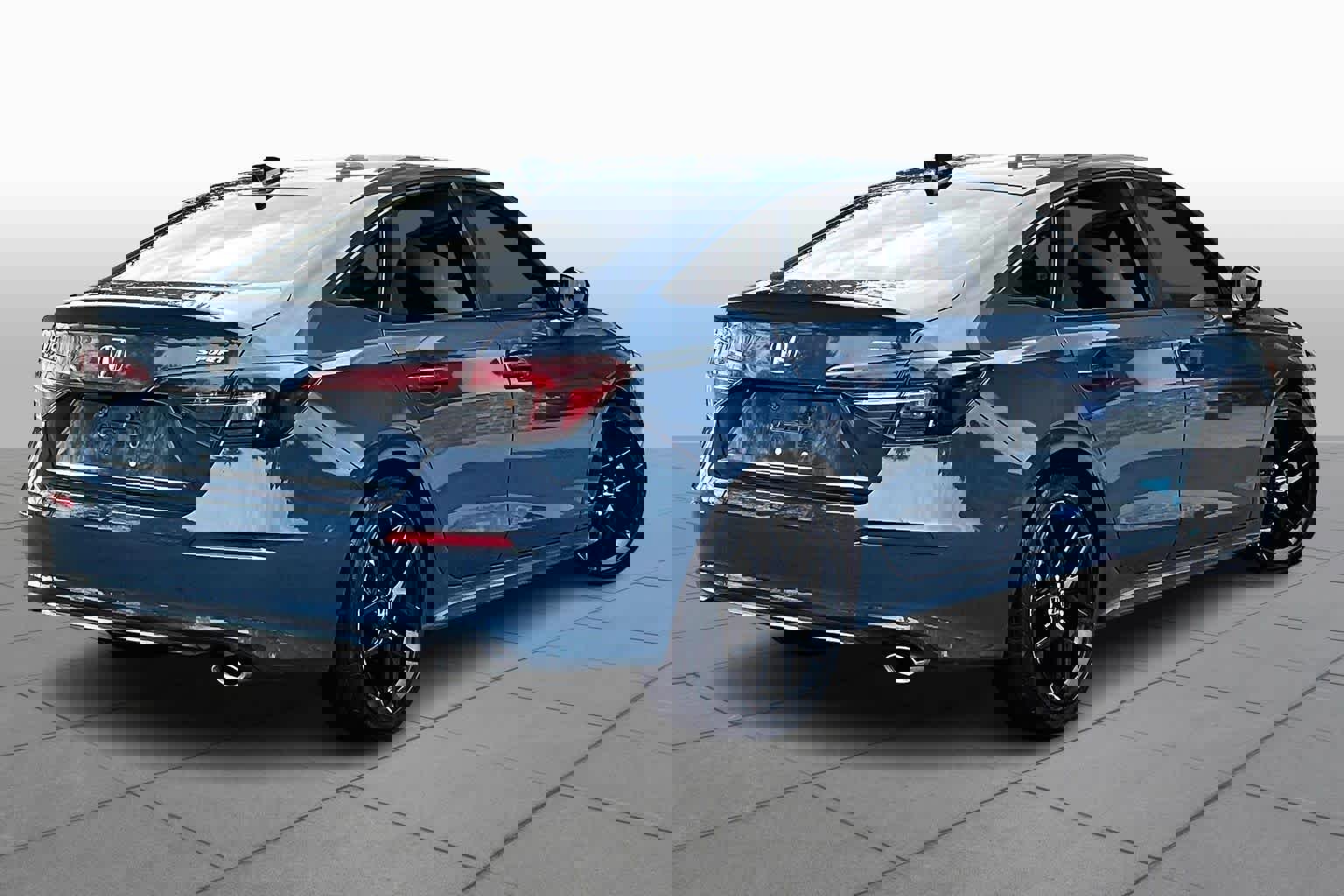 Used 2025 Honda Civic Sport image 13