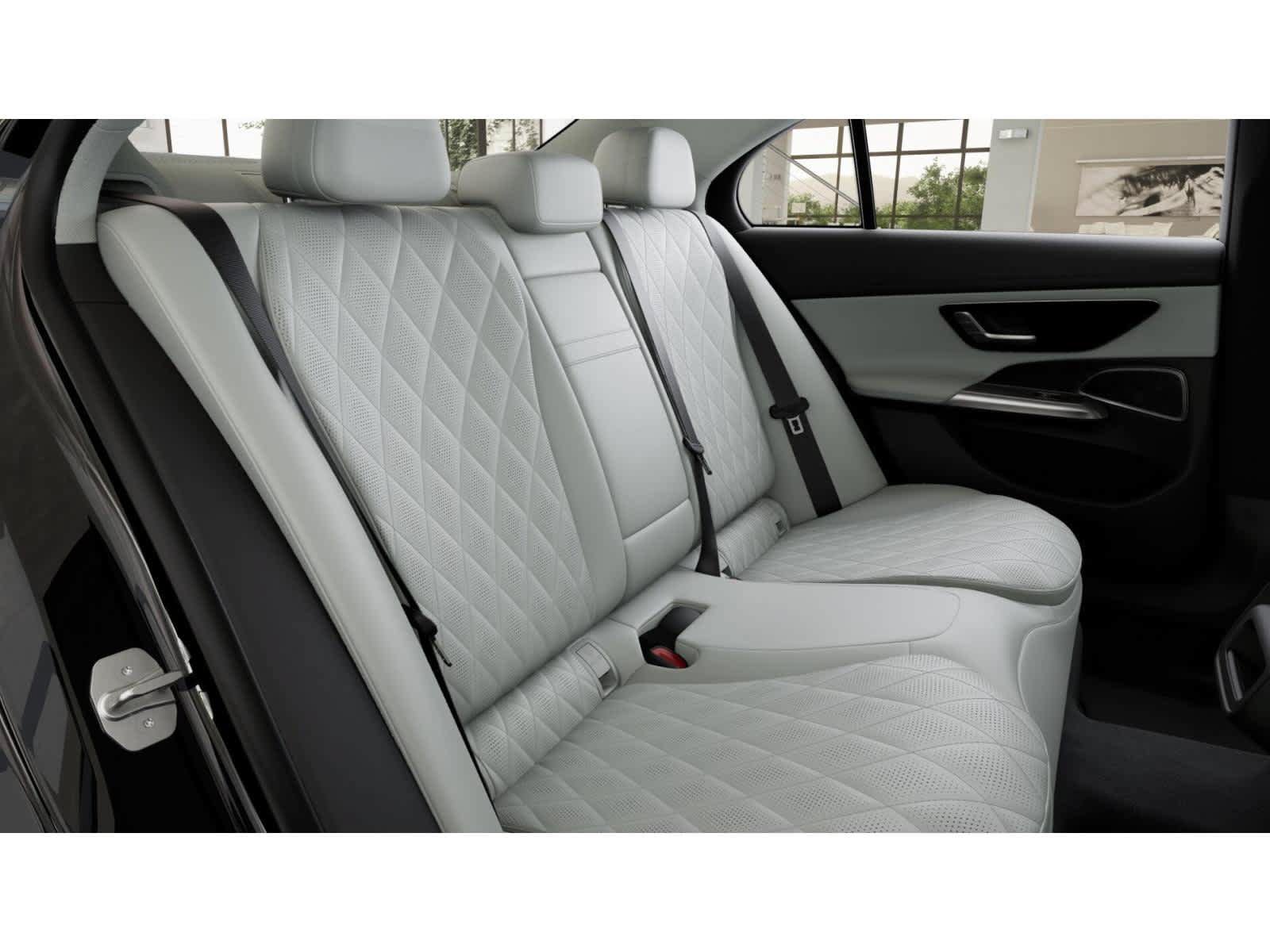 New 2027 Mercedes-Benz E 450 4MATIC Sedan image 4