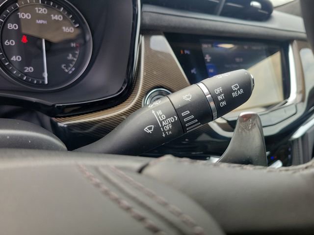 New 2025 Cadillac XT6 Sport w/ Platinum Package image 17