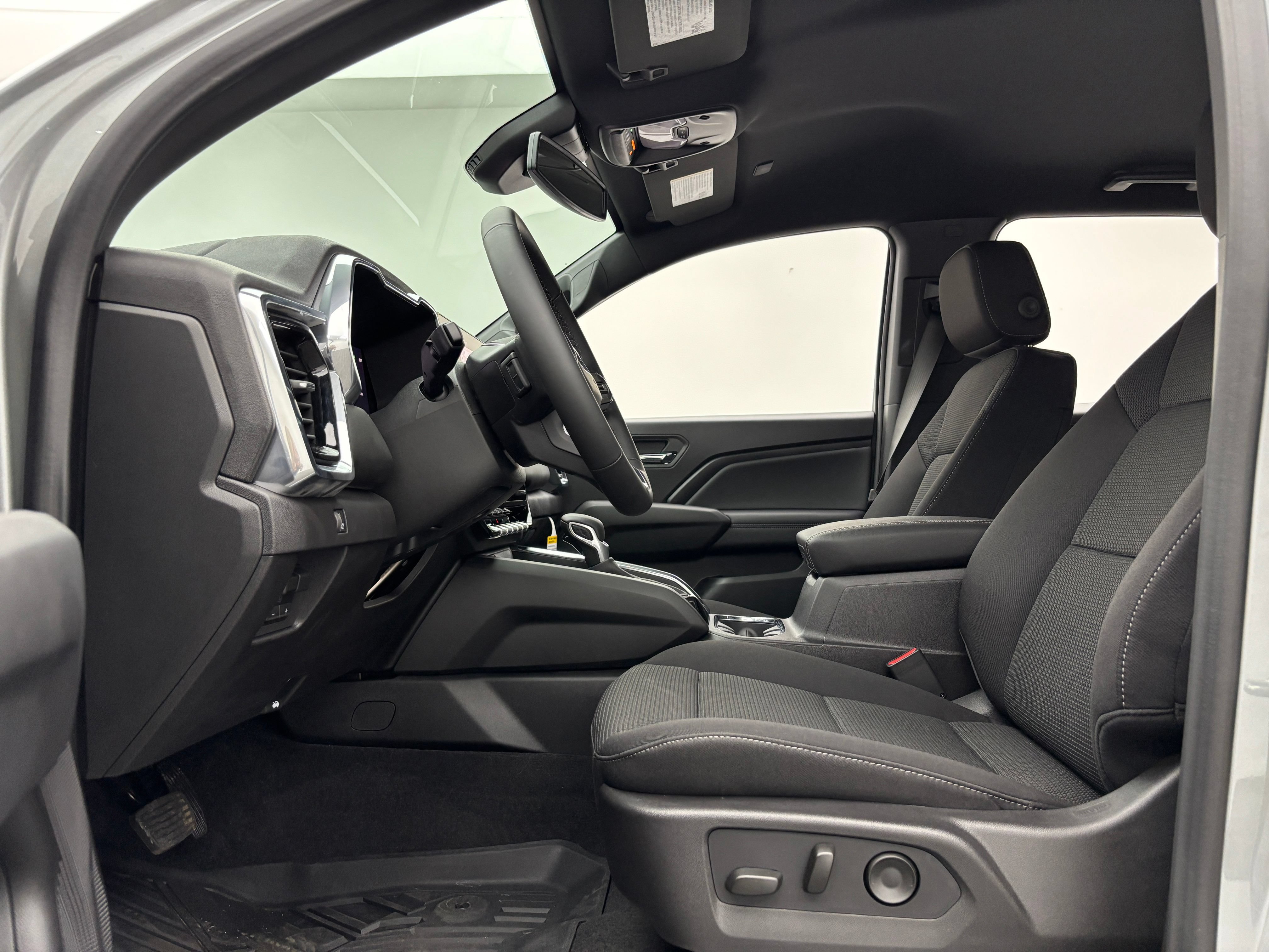 New 2026 GMC Canyon Elevation w/ Convenience Package RWD image 17