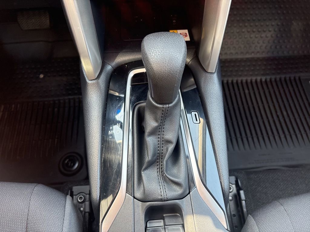 Used 2022 Toyota Corolla Cross LE FWD image 14