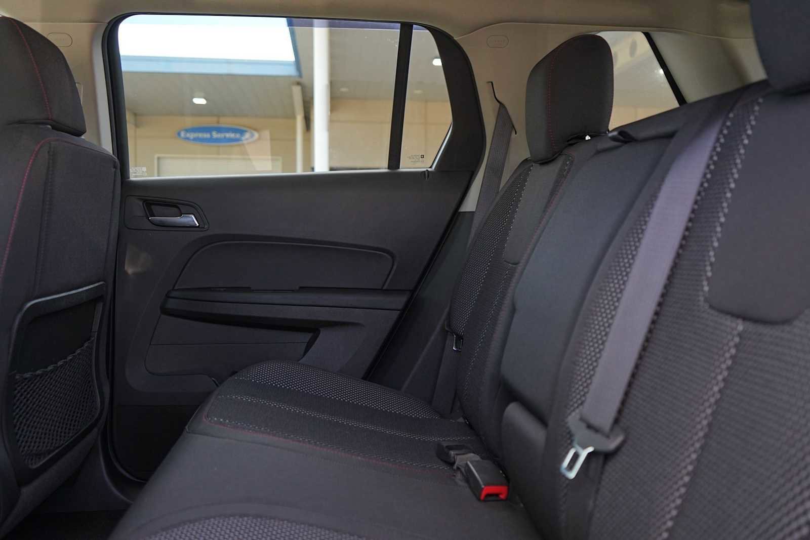 Used 2015 GMC Terrain SLE w/ Convenience Package AWD/4WD image 14