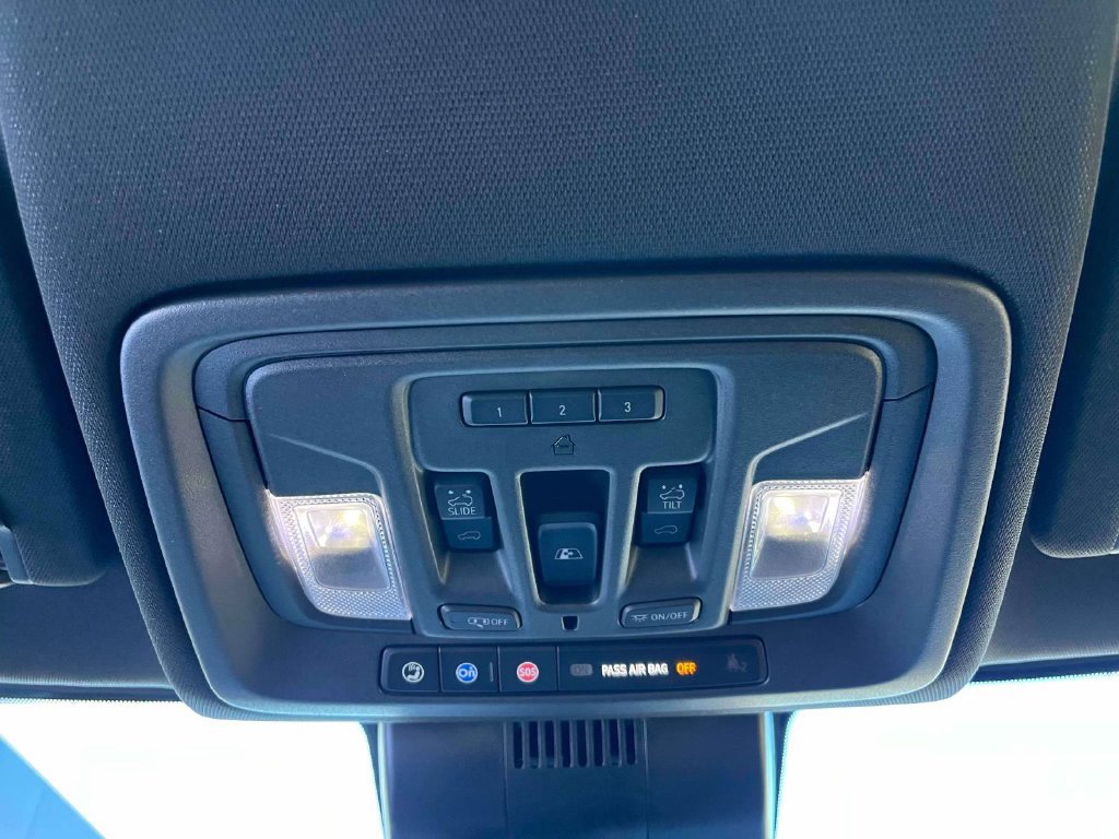 Certified 2024 Chevrolet Silverado 2500 High Country w/ High Country Premium Package AWD/4WD image 34