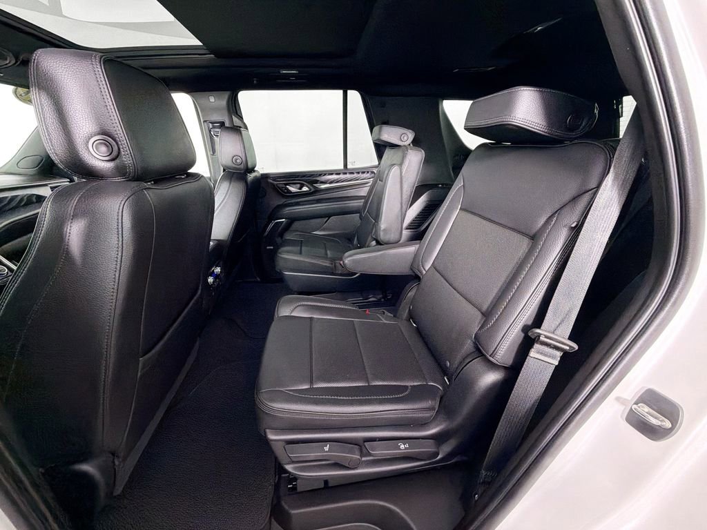 Used 2021 GMC Yukon Denali w/ Denali Premium Package AWD/4WD image 26
