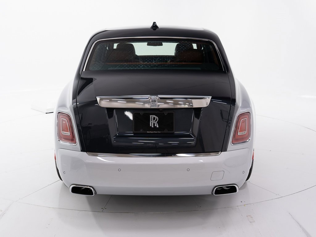 Certified 2018 Rolls-Royce Phantom Sedan image 4