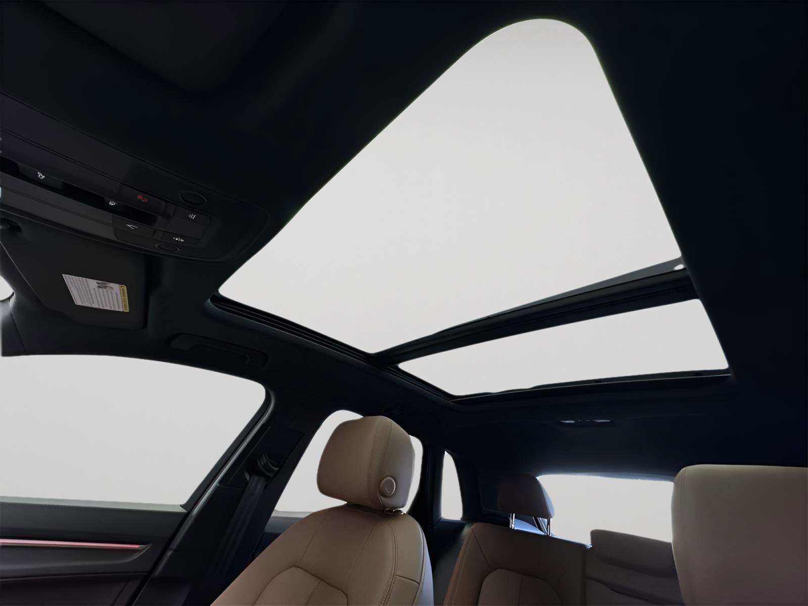 Used 2023 Audi Q3 2.0T Premium Plus w/ Premium Plus Package image 22