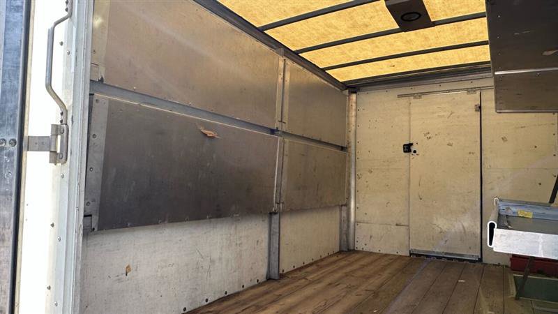 Used 2015 Ford Transit 350 138 DRW image 37