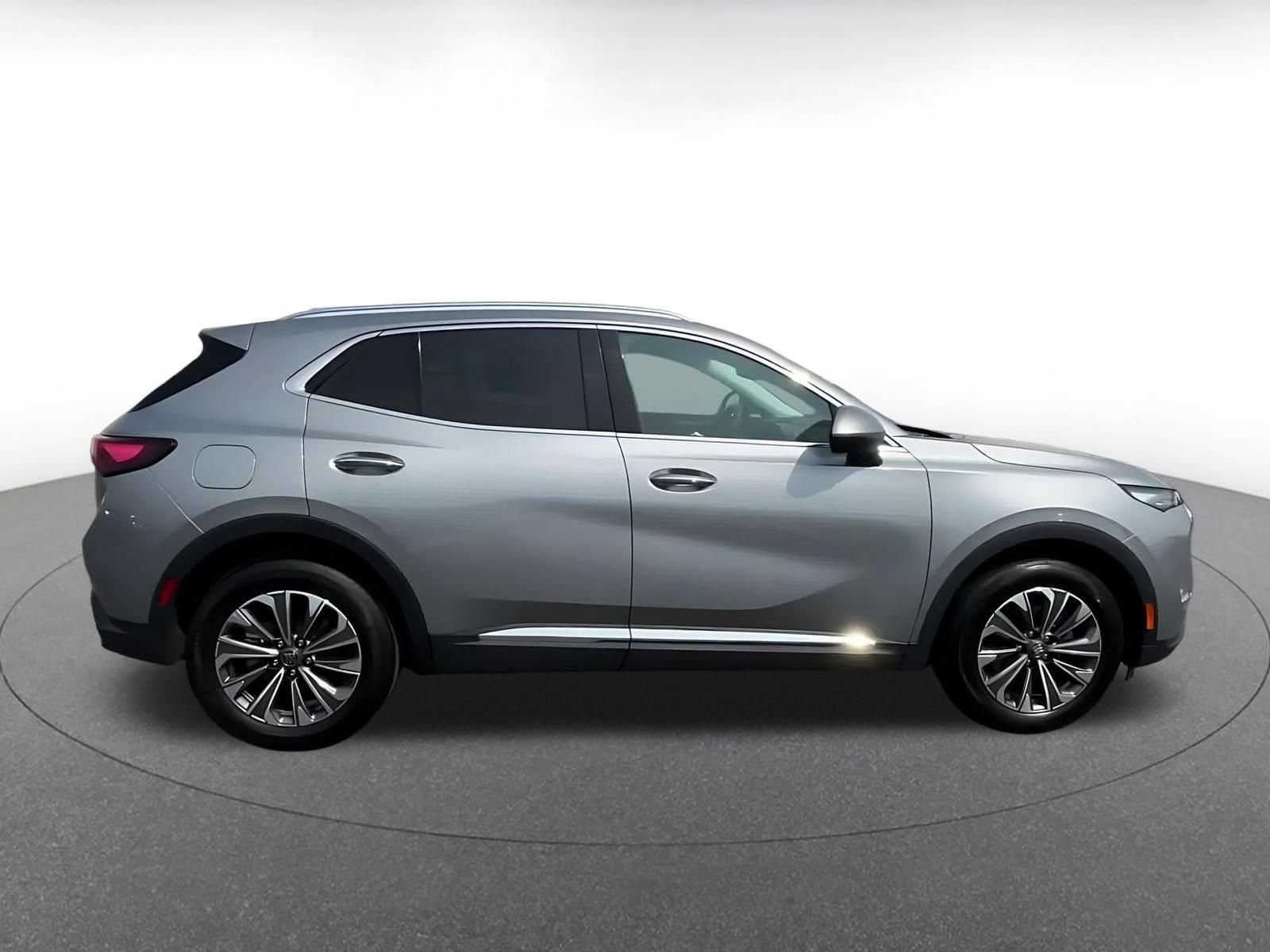 Used 2024 Buick Envision Preferred AWD/4WD image 16