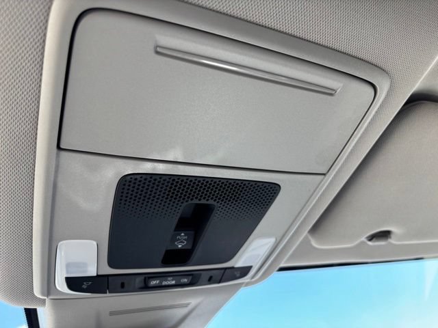 Used 2024 Honda CR-V EX-L image 20