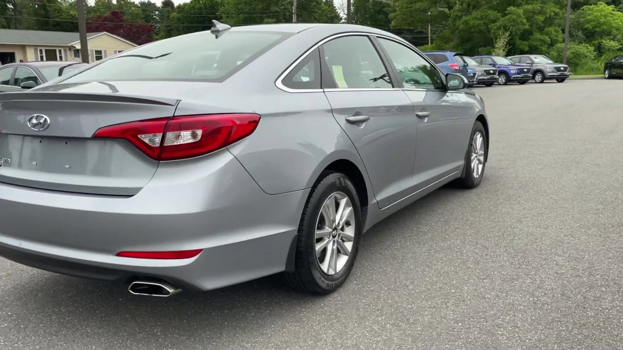 Used 2017 Hyundai Sonata SE FWD image 8