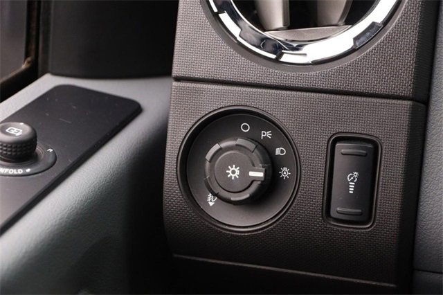 Used 2011 Ford F350 XLT w/ XLT Premium Pkg image 18