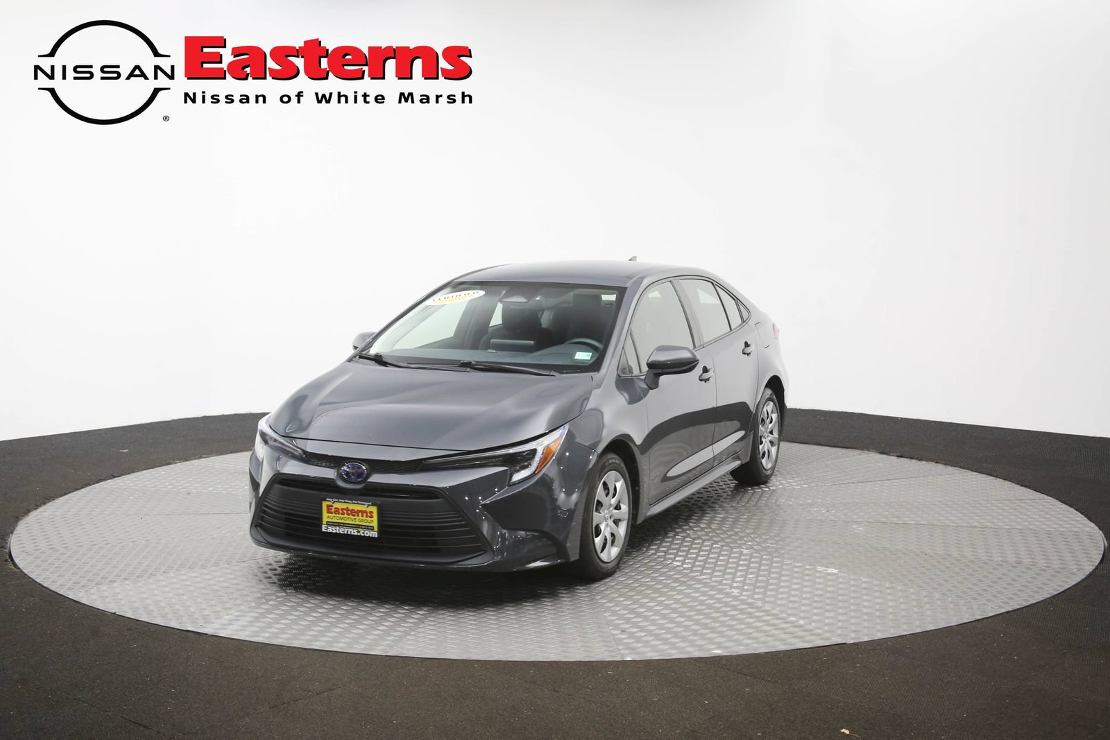 Used 2023 Toyota Corolla LE w/ Carpet Mat Package (TMS) FWD image 49
