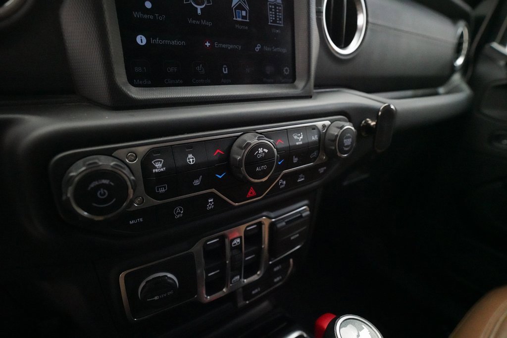 Used 2021 Jeep Wrangler Unlimited Sahara image 20