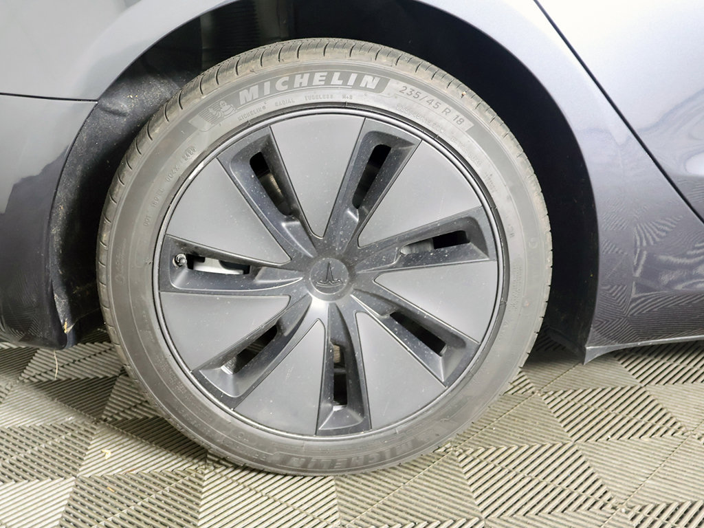 Used 2026 Tesla Model 3 AWD/4WD image 18