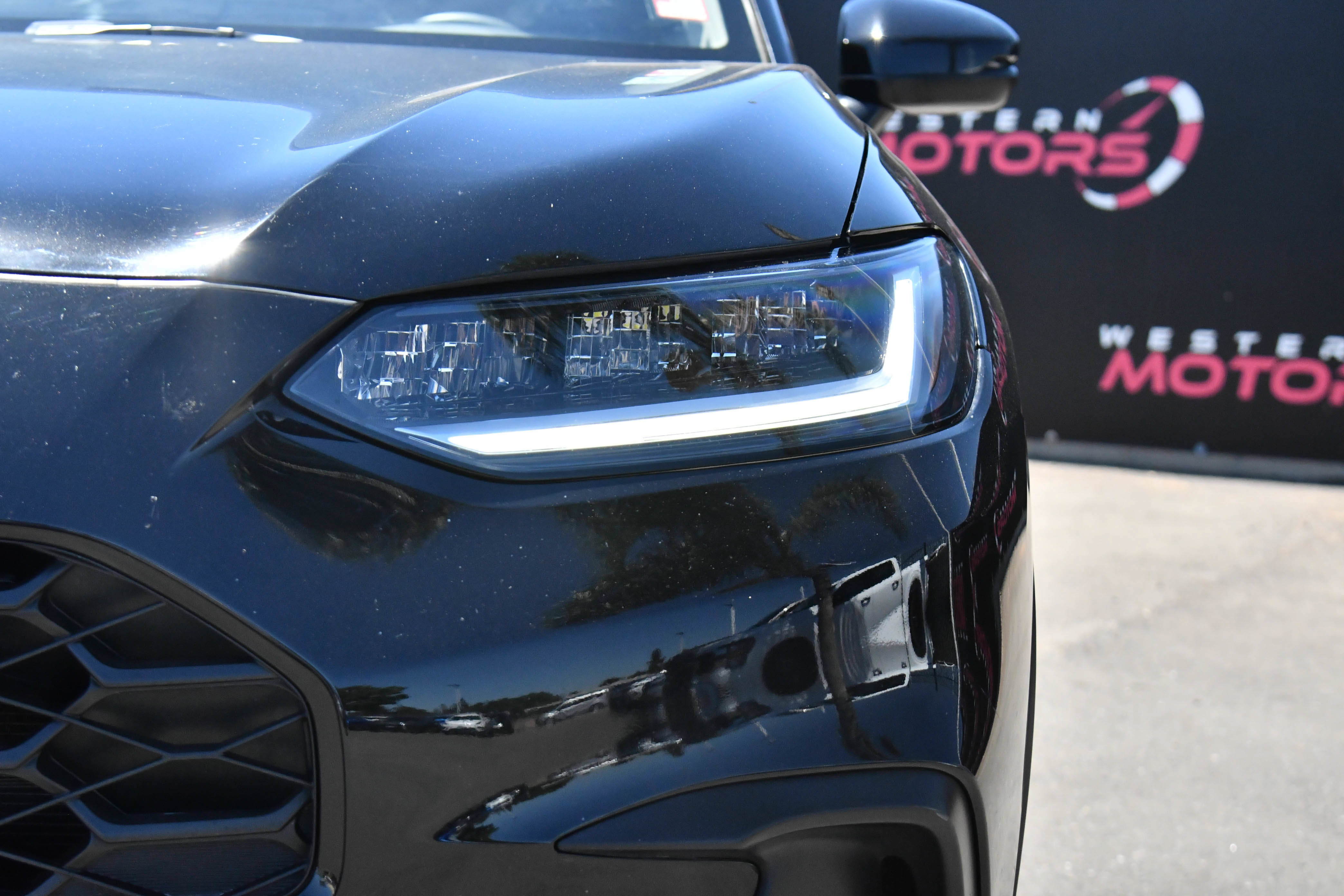 Used 2024 Honda HR-V LX image 11